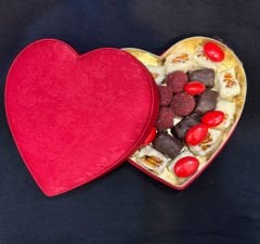 Kalpli Kutuda Spesiyal Çikolata 600g